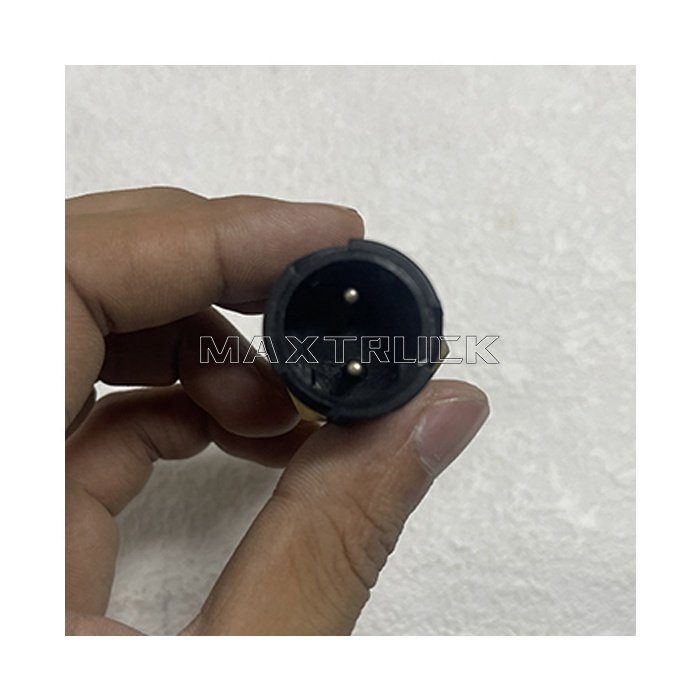 KARNO Good Quality Truck Parts OEM 4411000720 0005429118 A0005429118 4.62934 Position Sensor Fit for Mercedes ACTROS