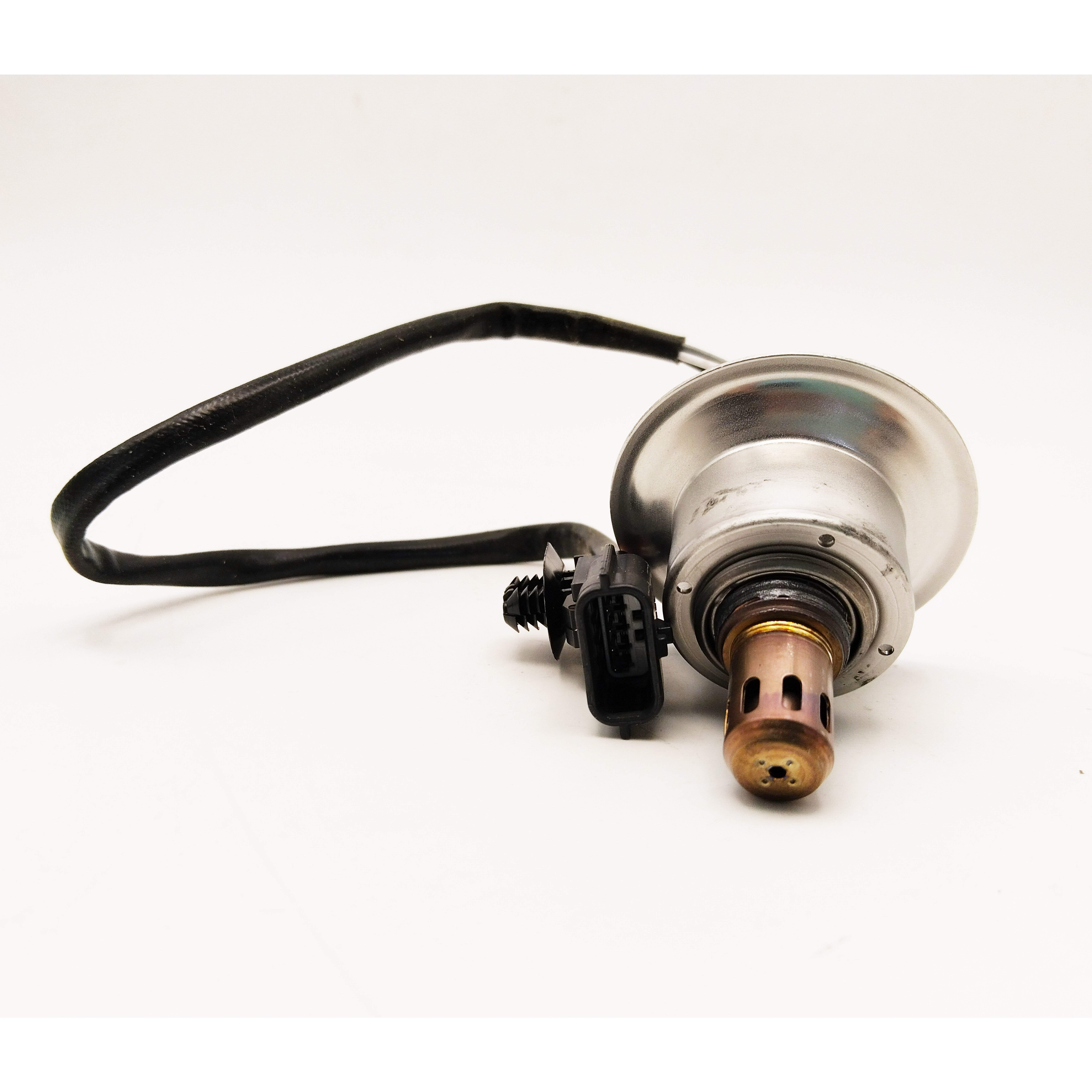 Oxygen Sensor for Renault's Latitude.LatitudeSM5.SENSOR AIR FUEL RATIO.226903749R.Renault Parts