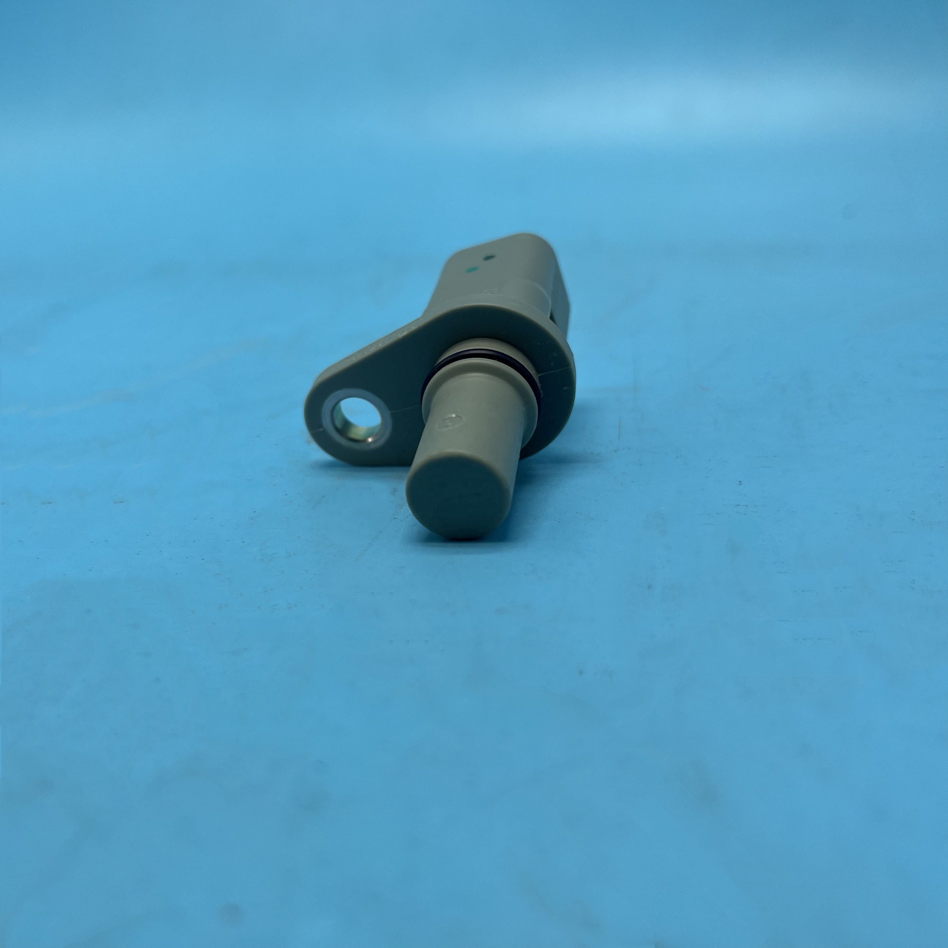Genuine Auto Camshaft Position Sensor for Ford V348 diesel Vigus 6C11 12K073