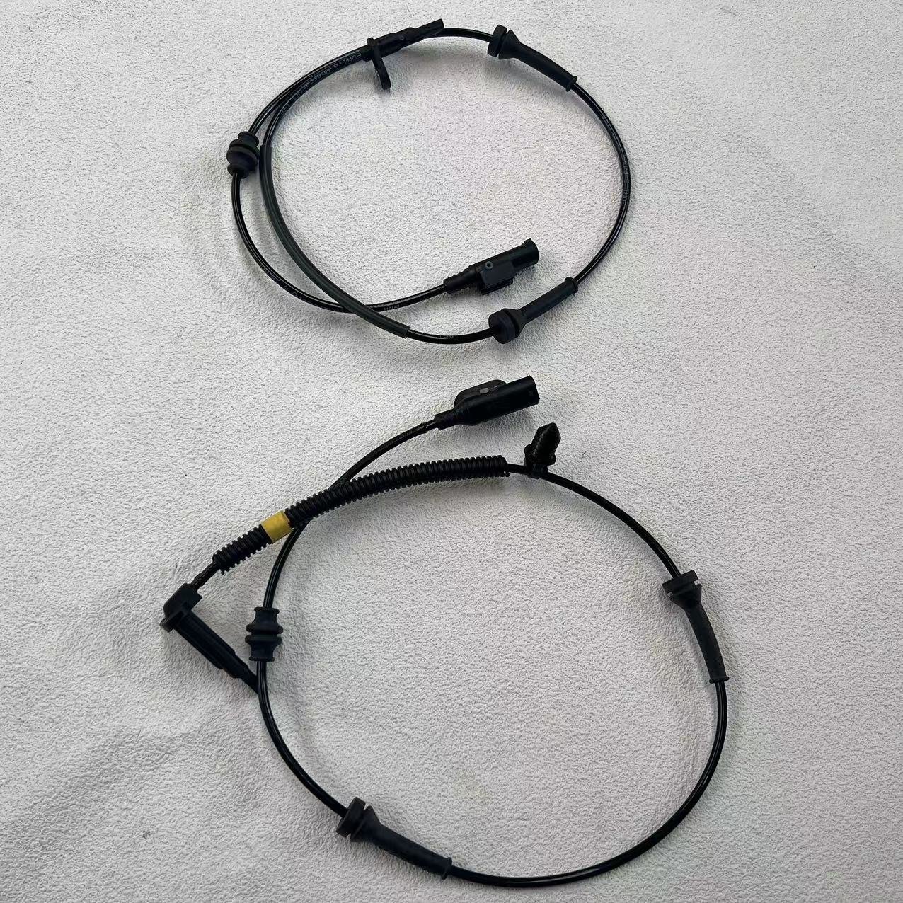 ABS Wheel Speed Sensor Connector Jeep Cherokee. 2014-2023 68141887AD