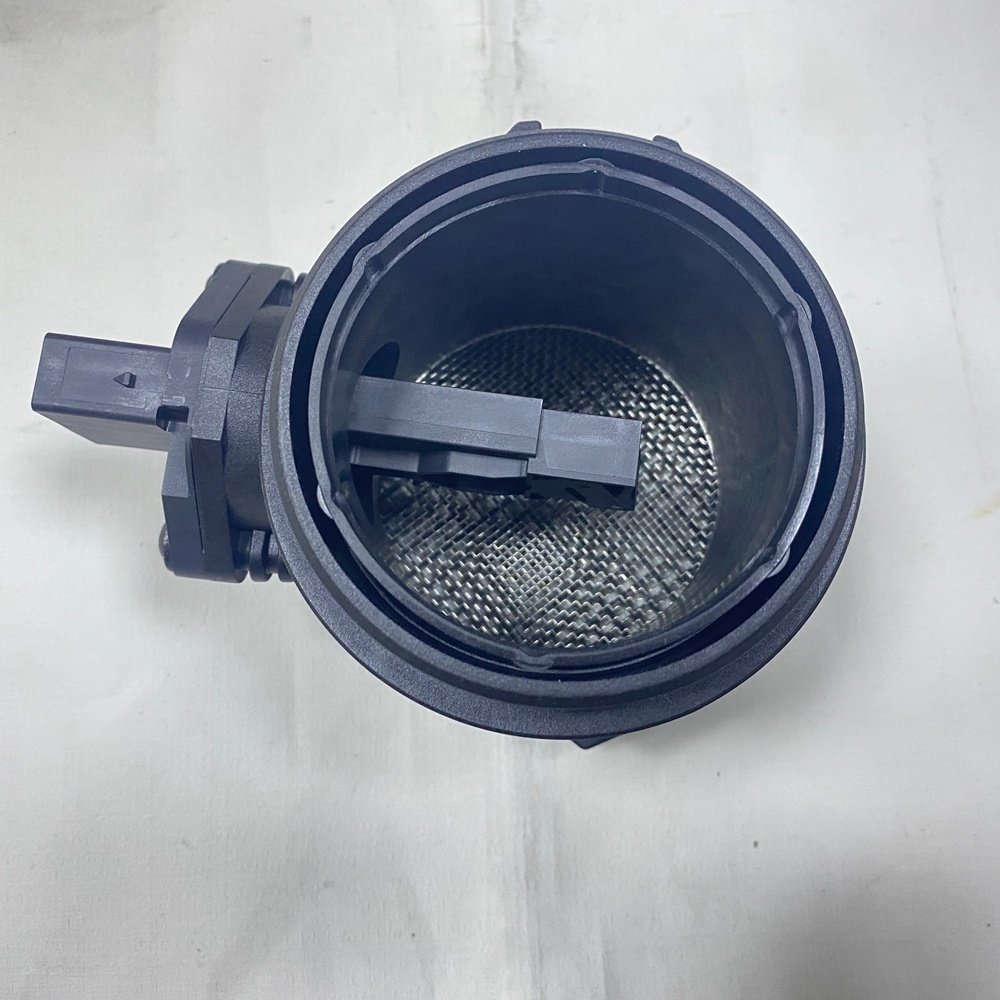 1120940048 Mass Air Flow Sensor Intake Emission Control Sensor MAF for Mercedes Benz W210 W202 W203 R170 C208 C209 0280217515