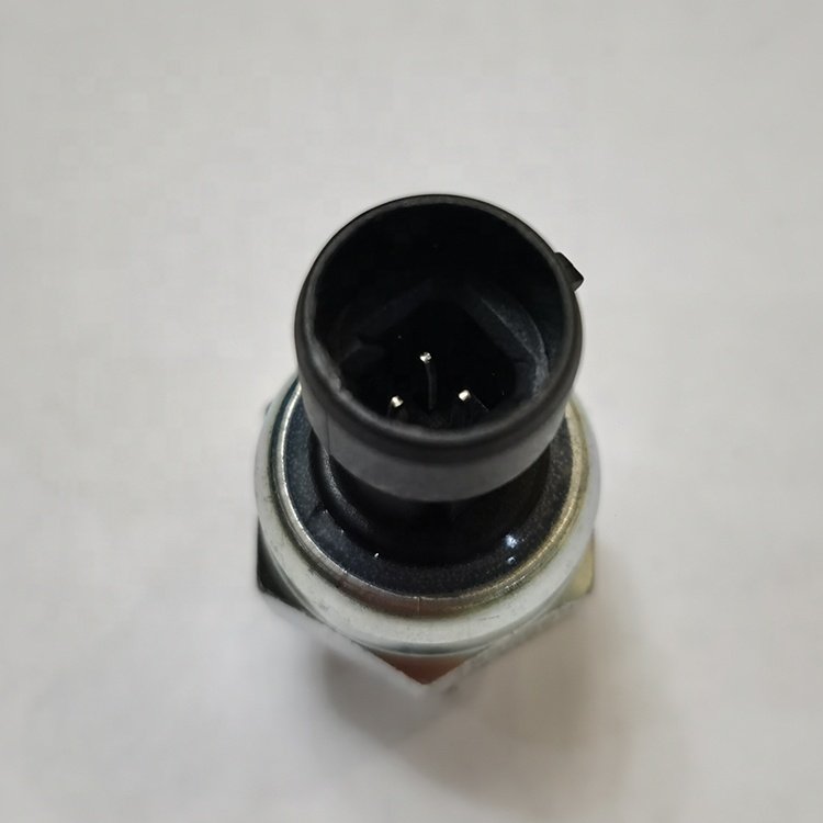 Factory Truck Sensors Replacement Engine Truck Part Oil Pressure Sensor Applicable for Navistar 1830669C92