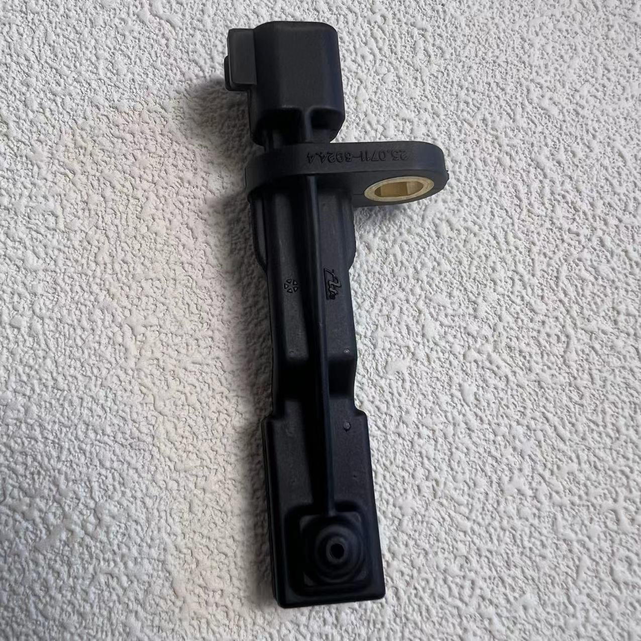 2007-2018 Jeep Wrangler JK Rear ABS sensor 52125003AD Mopar Oem new