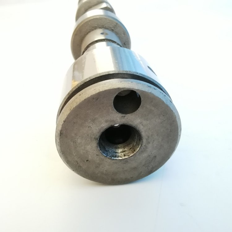 636001 24401409 9120166 Auto Engine Parts Car Accessories Nodular Cast Iron Camshaft for OPEL OE 636 041