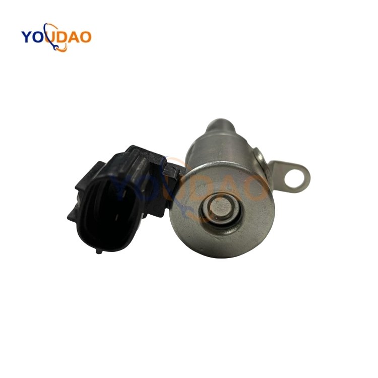 1533075010 1TR 2TR Engine VVT Solenoid Variable Camshaft Timing Oil Control Valve 15330-75010