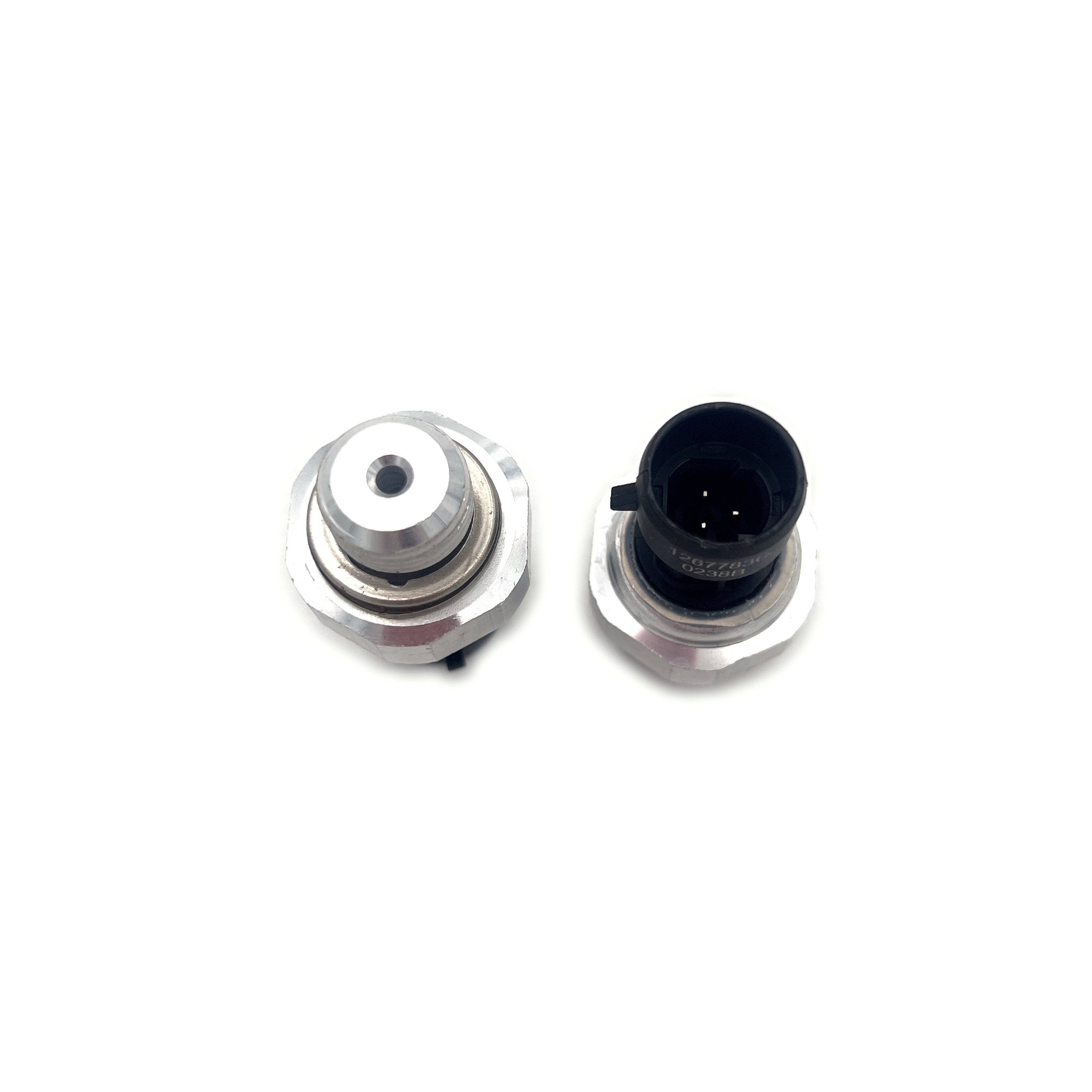 Auto Parts Auto Sensors Oil Pressure Sensor for Chevrolet Silverado Cadillac Buick 12616646 12677836 D1846A 12677386