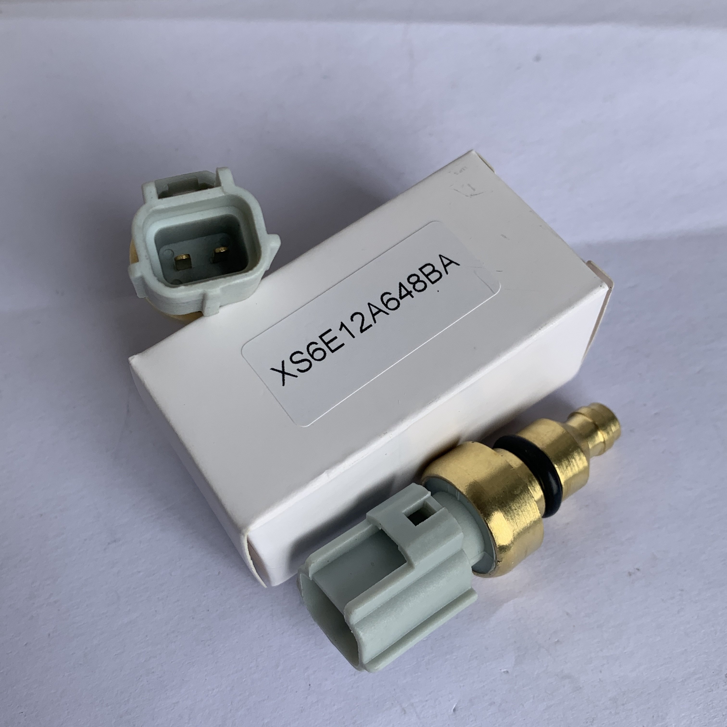 Westbay Auto Engine spare parts Water Coonlant Temperature sensor XS6F-12A648-BA XS6F12A648BA For Ford KA CONTOUR