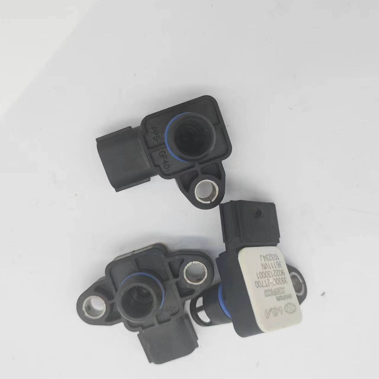 Auto Parts Intake Pressure Sensor for Hyun-dai K-ia 39300-2M325 393002M325 39300 2M325