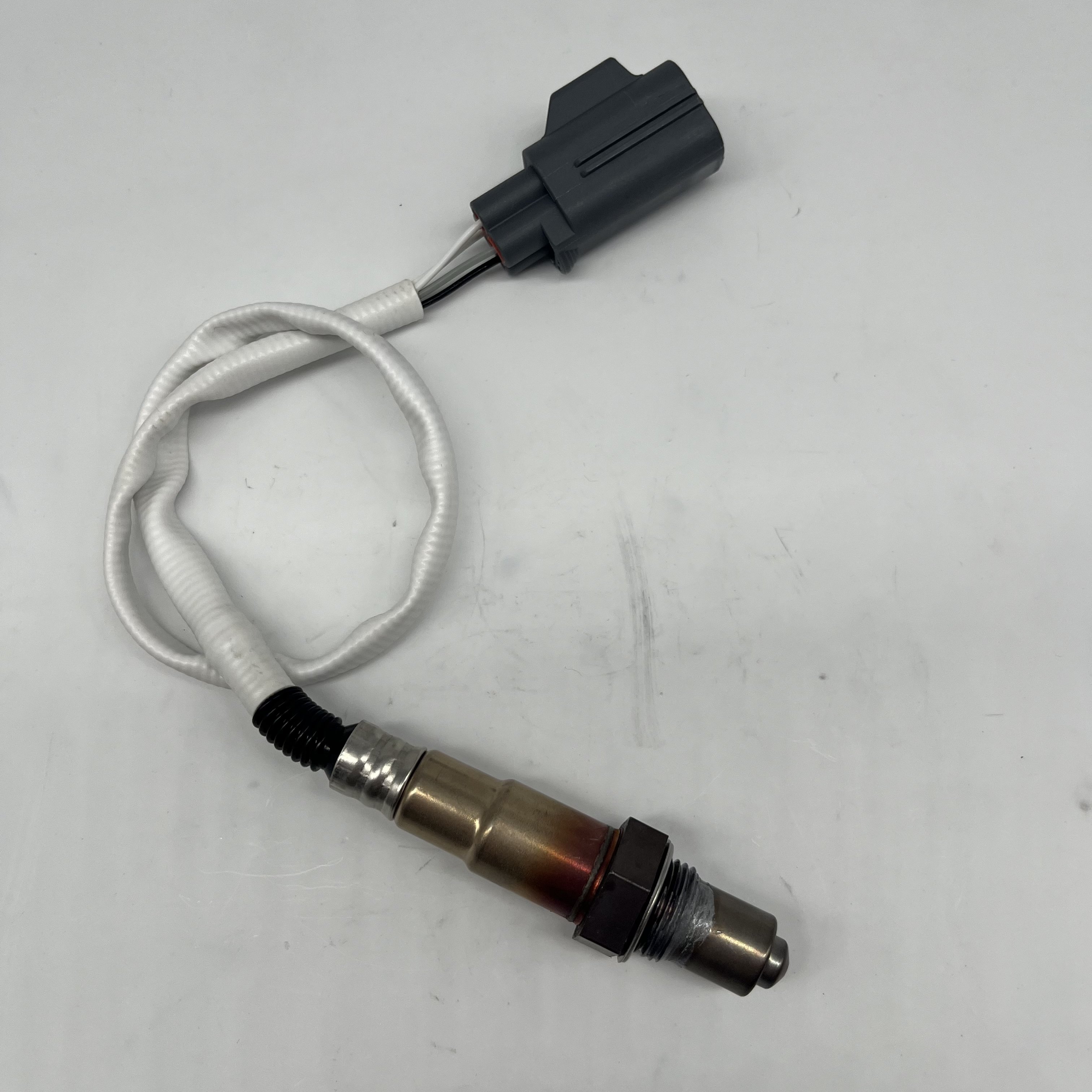 Auto Parts Rear Oxygen Sensor for Land Rover Range Rover Evoque L538 Freelander 2 L359 2.0T LR028931 BJ32-9G444-AA 0258010256