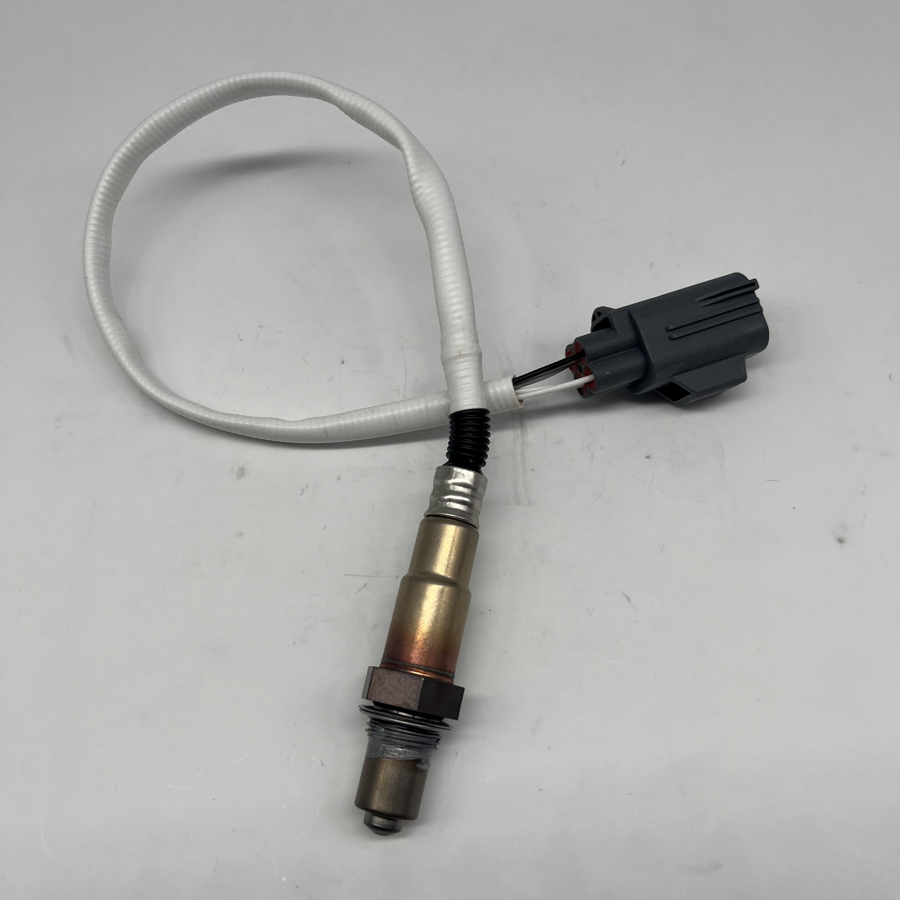 Auto Parts Rear Oxygen Sensor for Land Rover Range Rover Evoque L538 Freelander 2 L359 2.0T LR028931 BJ32-9G444-AA 0258010256