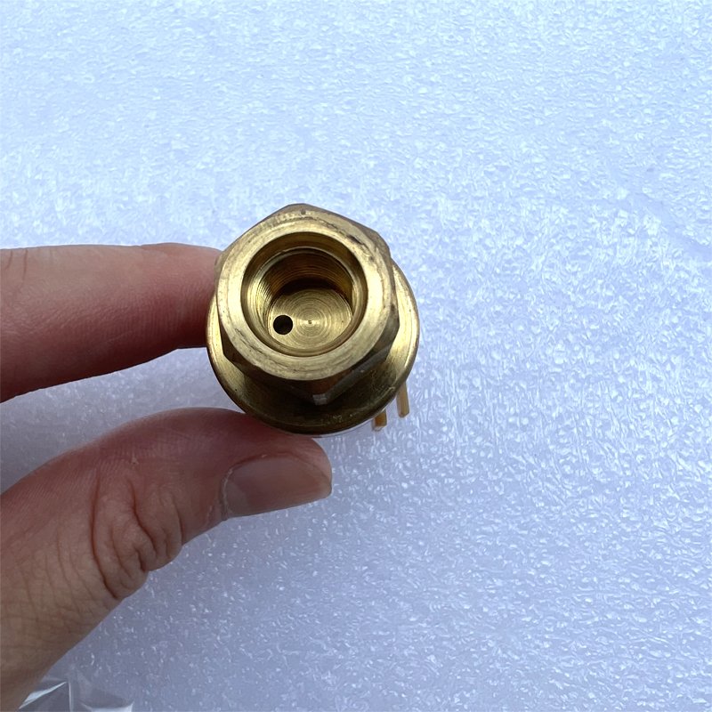Auto Parts Engine Oil Fuel Pressure Sensor for SRX/CTS/SLS/Escalade of Cadillac/Buick/Chevrolet 13500745 13500747 25780327