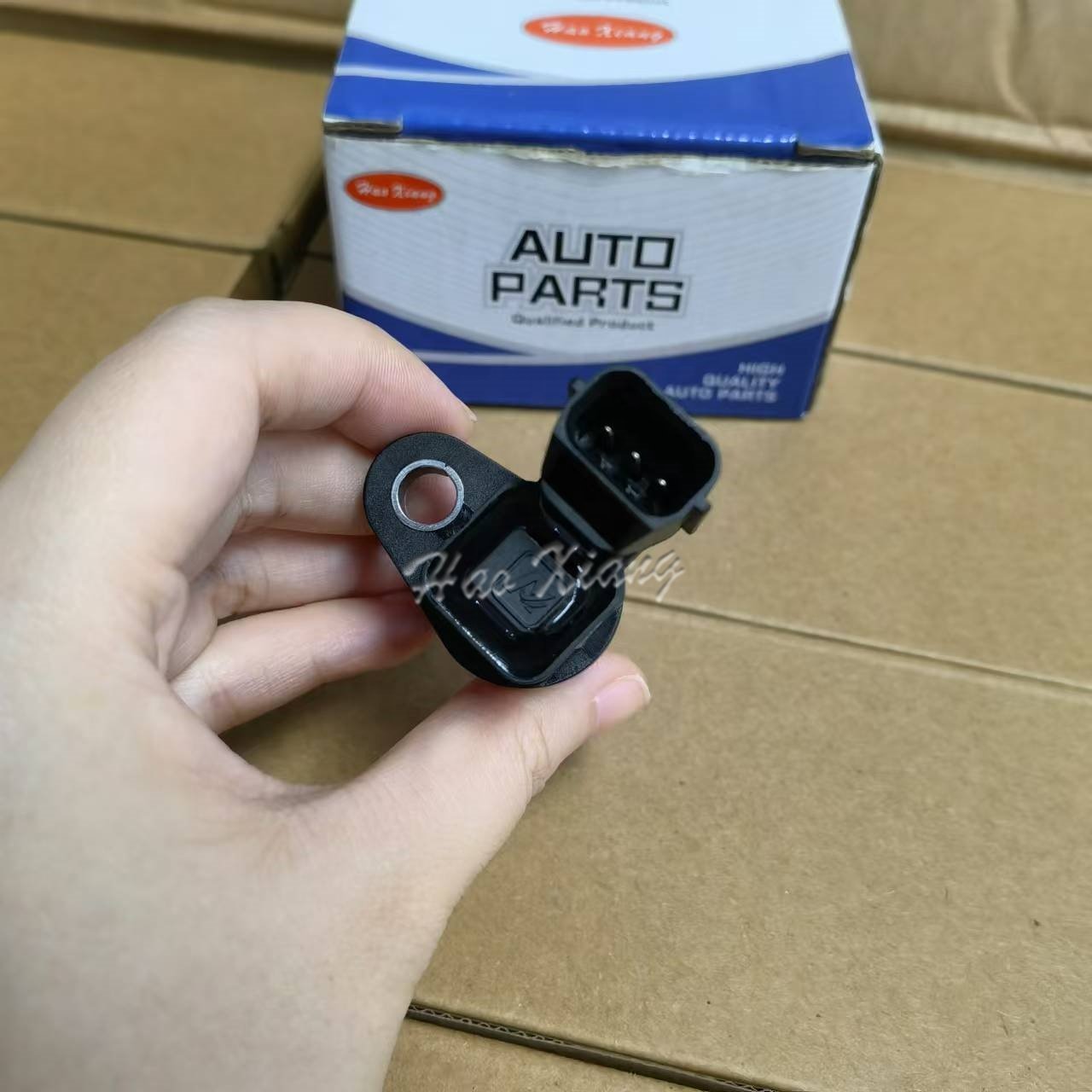 Haoxiang Md355407 CPS Crankshaft Position Sensor for Mitsubishi Pajero Montero IO Pinin Lancer