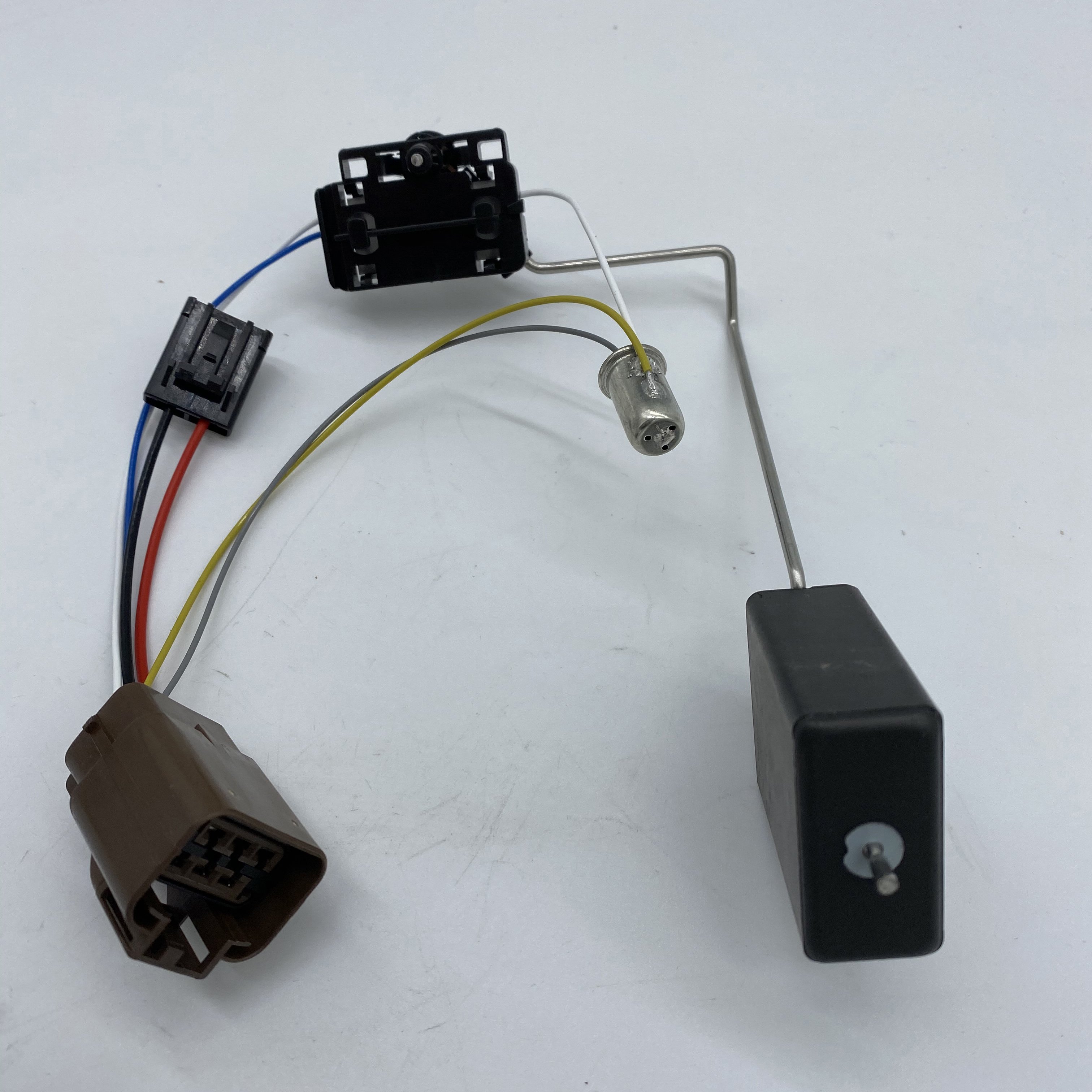 Fuel tank Level Sensor Fuel Sender Fuel Gauge Tank Gasoline Float Level Sending Unit 96473971 for Chevrolet Aveo Aveo5 Wave