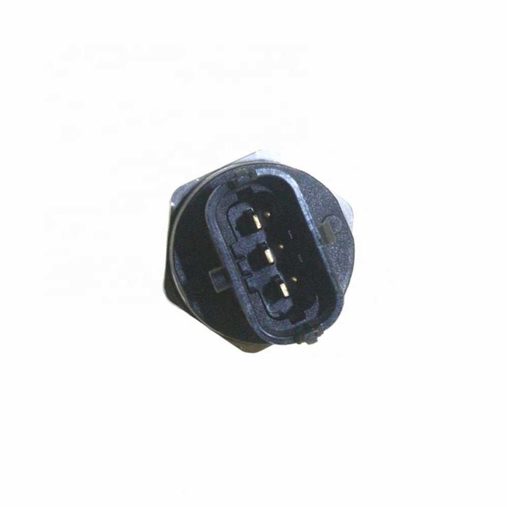 Fuel Injection Pressure Sensor OEM 0261545038 BM5G-9F972-BA 0261545039 31339211 FS006 7472376 67005 SEB7505 82376 0906177 84.378
