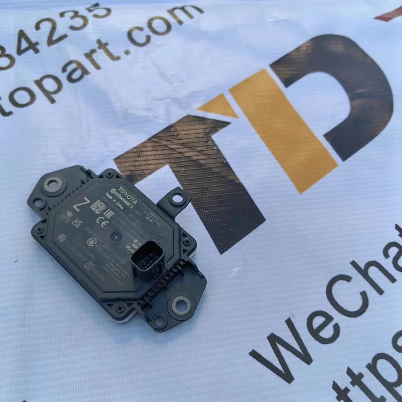 88210-42010 Front Bumper Radar Distance Cruise Control Sensor for Toyota RAV4 2021- 88210-42010