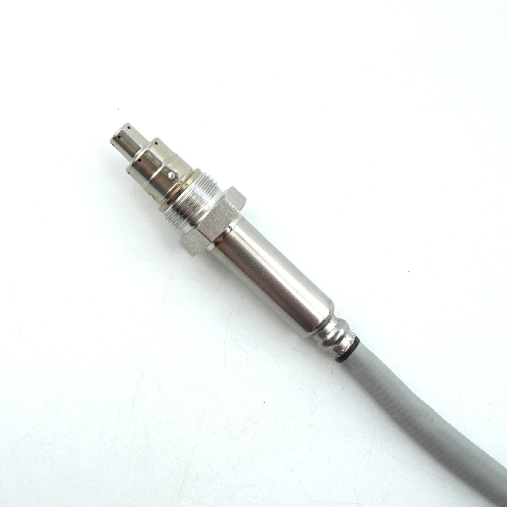 New A0111537328 NOX Sensor for Mercedes-Benz Truck Auto Sensors 24V Nitrogen Oxygen