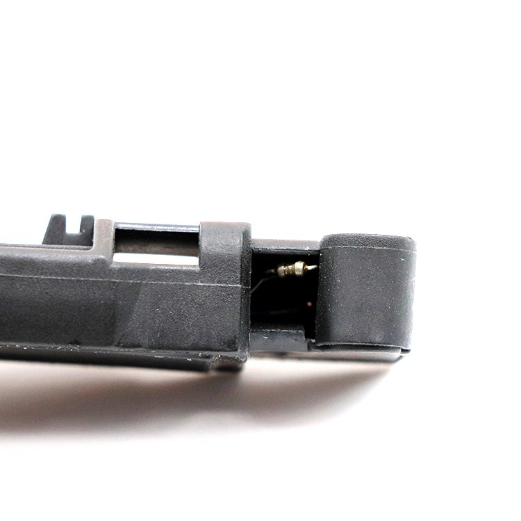 OE 22680-4M500 22680-4M501 22680-AD21A for Nissan Maxima Sentra Infiniti MAF Sensor Air Flow Meter Assembly