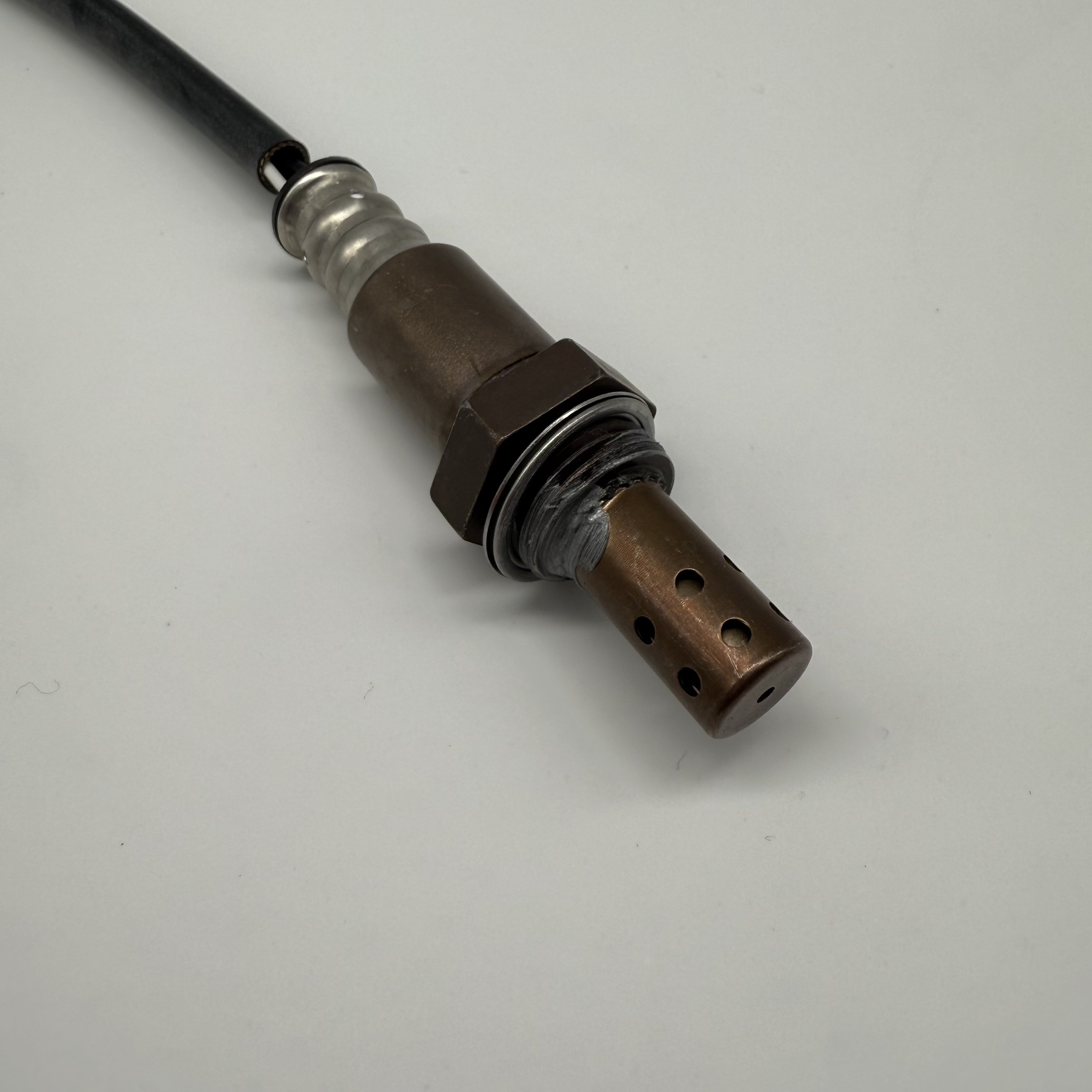 Auto parts O2 Oxygen Sensor For Chevrolet Silverado Suburban Tahoe GMC Sierra Yukon XL Cadillac Escalade 4.3 5.3 6.2 12668435