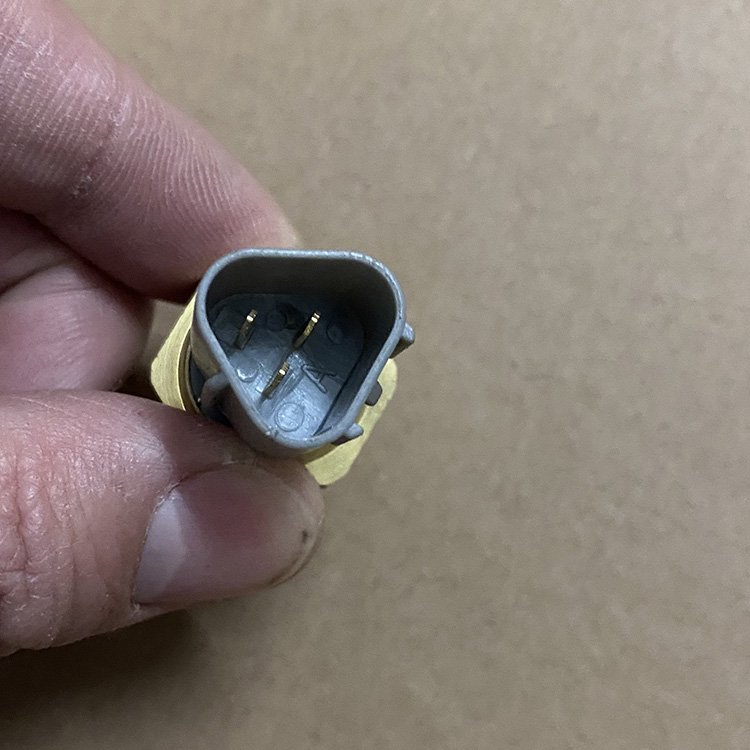 Water Temperature Sensor For 89422-87204 temperature sensor