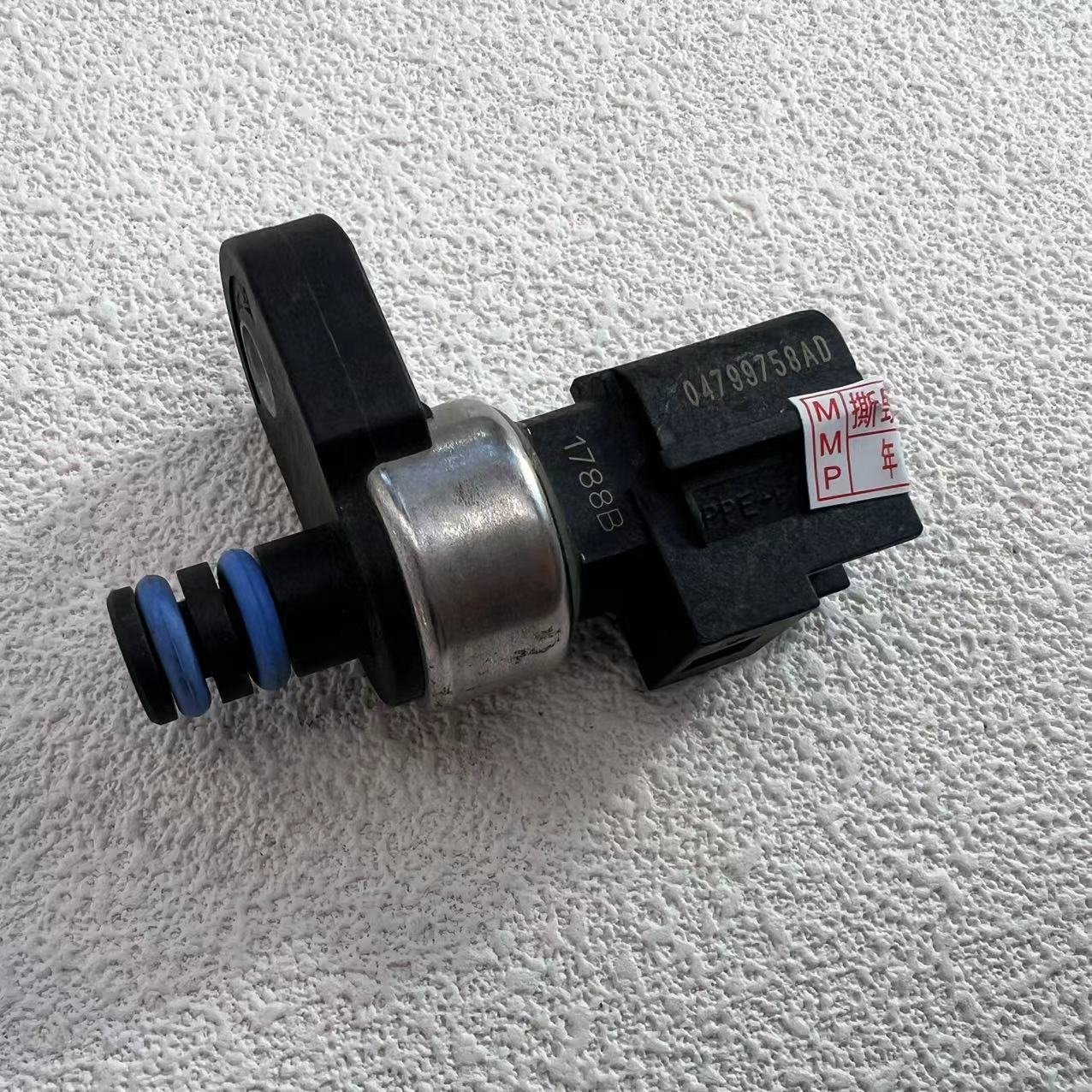 D ODGE JEEP RAM CHRYSLER PRESSURE SENSOR TRANSDUCER GENUINE MOPAR 4799758AF