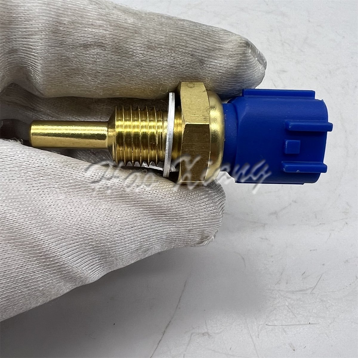 High Quality Auto Coolant Water Temperature Sensor 22630-44B10 for Nissan Maxima Pathfinder Sentra Murano Micra
