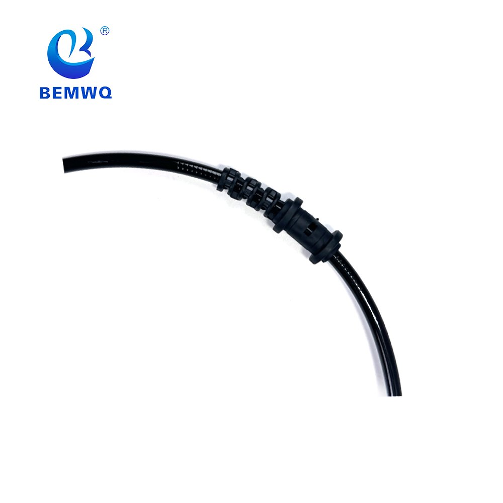 BEMWQ Rubber Black Auto Electric System Wheel Speed Sensor for Benz W246 2465402510