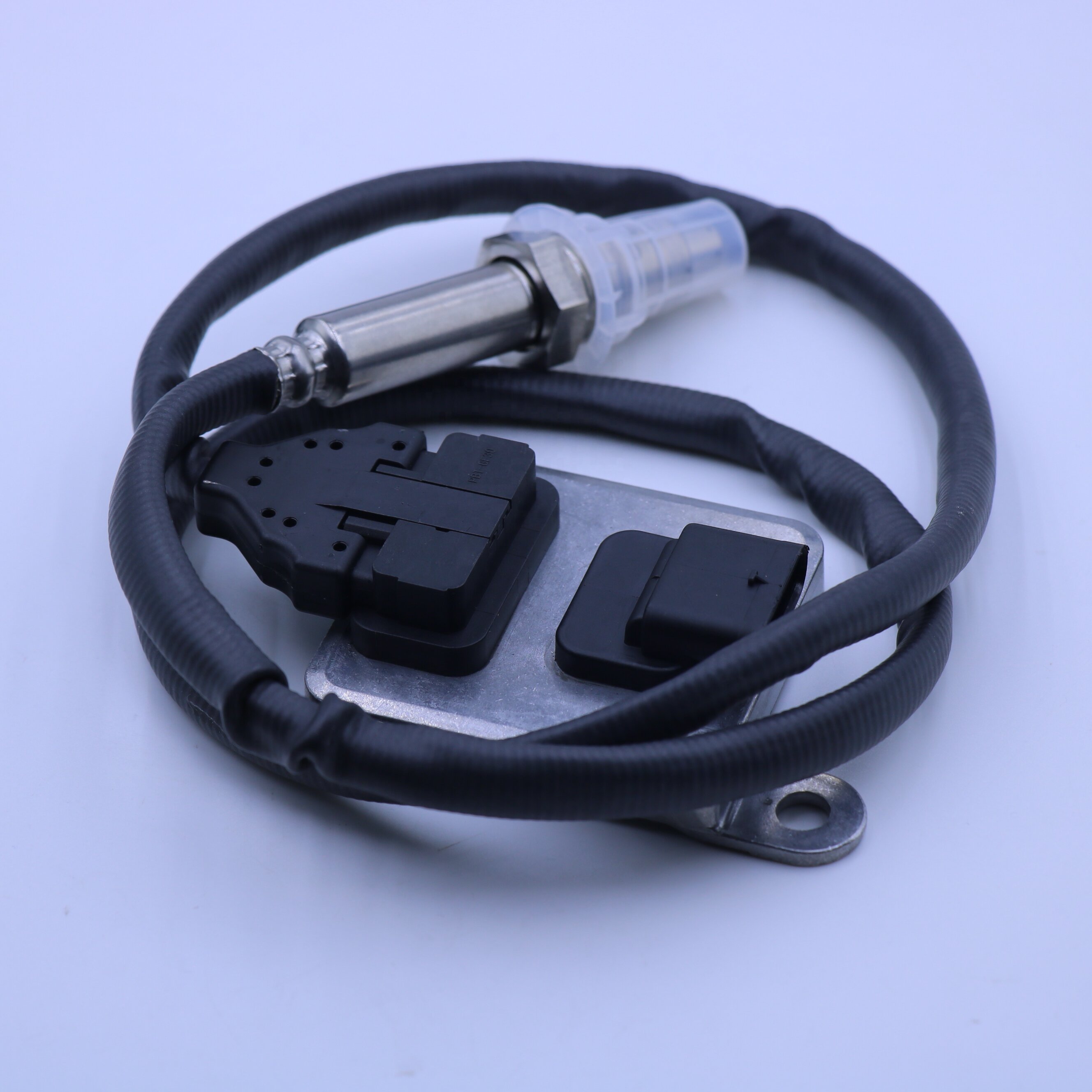 A0009052210 0009052210 Original Nitrogen Oxide Nox Sensor for Mercedes-Benz W207 W212 W218 W222 W447