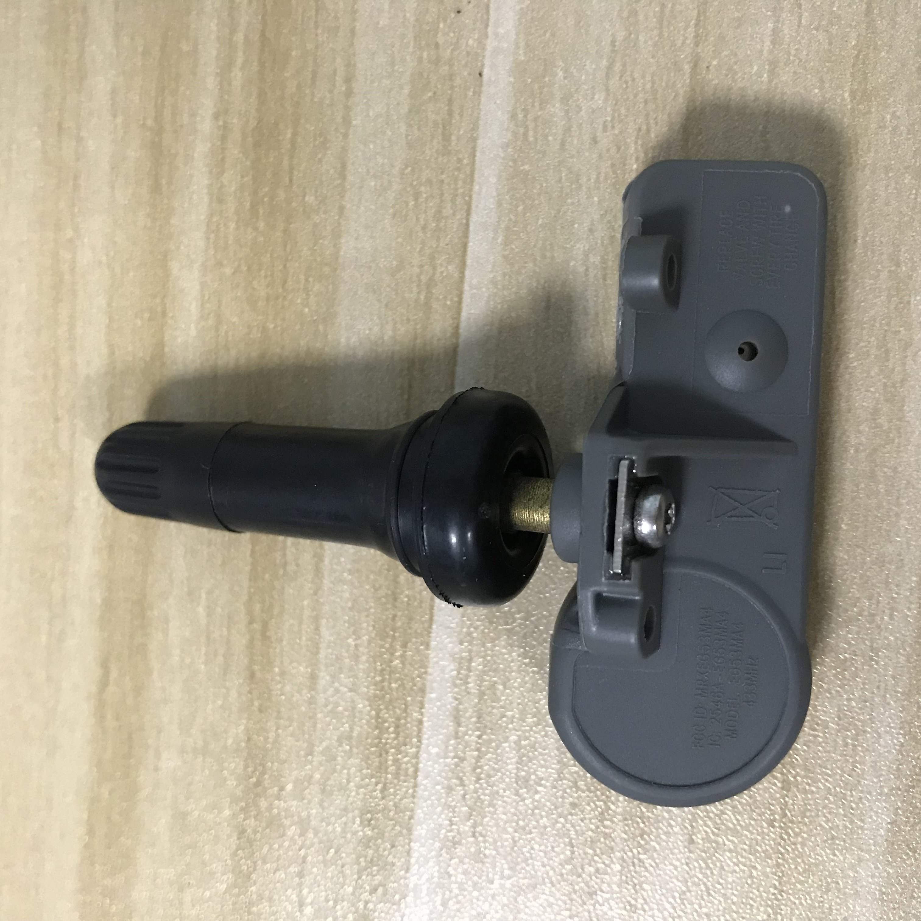 Q Tire Pressure Sensor Tire Pressure Monitoring System 41990-34000 4199034000 for Ssangyong Actyon Sports I 2011-2022 433MHz