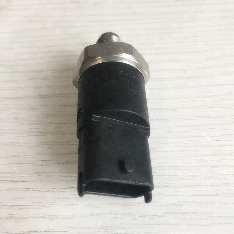 0281002788, 0281002867, 0281002405 Fuel Pressure Sensor for 504229208,500372234, 8200600208, 7701069617