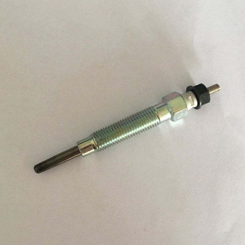 AUTO 24v glow plug 55590467 glow plug pressure sensor 55568366 glow plugs insignia for car