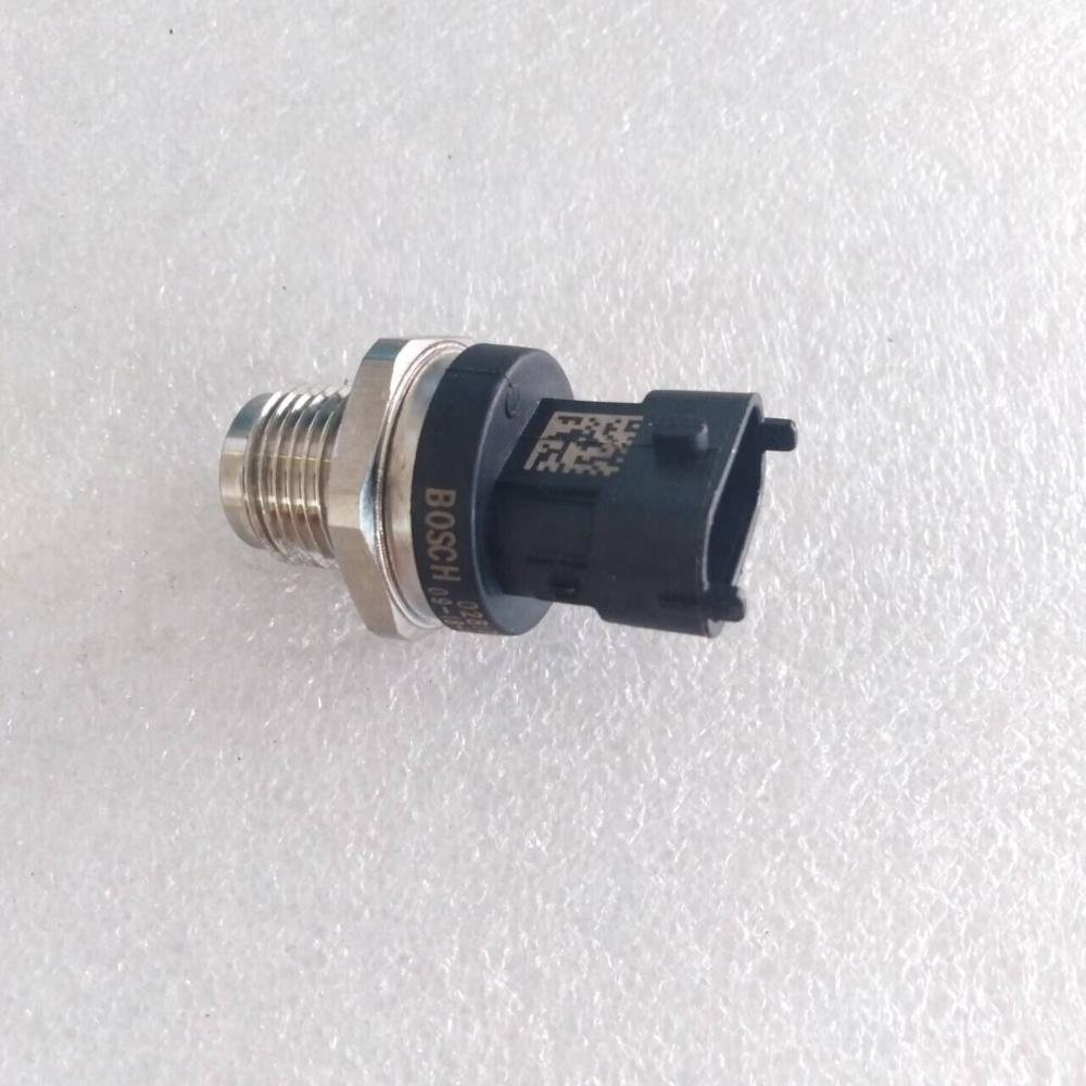 Diesel Engine Auto Sensor High Rail Fuel Tyre Differential Pressure 0281006325 New Condition 10 Bar ISF ISLE QSL