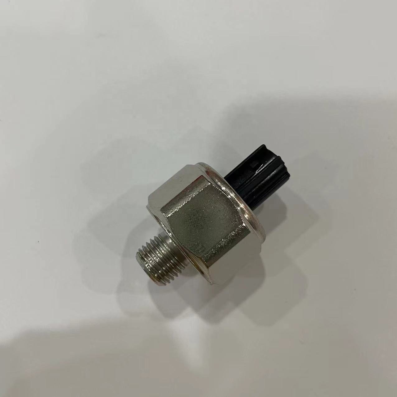 OEM 30530-PNA-003 Ignition Detonation Knock Sensor for Acura Honda Accord Civic New Condition Engine Product