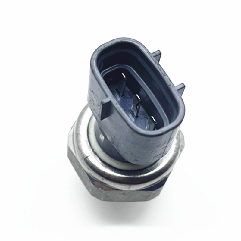 Auto Parts Engine Parts H Ino 700 Mixer Pump Truck Tractor Brake System air tank Pressure Sensor S8939-01060/499000-7571
