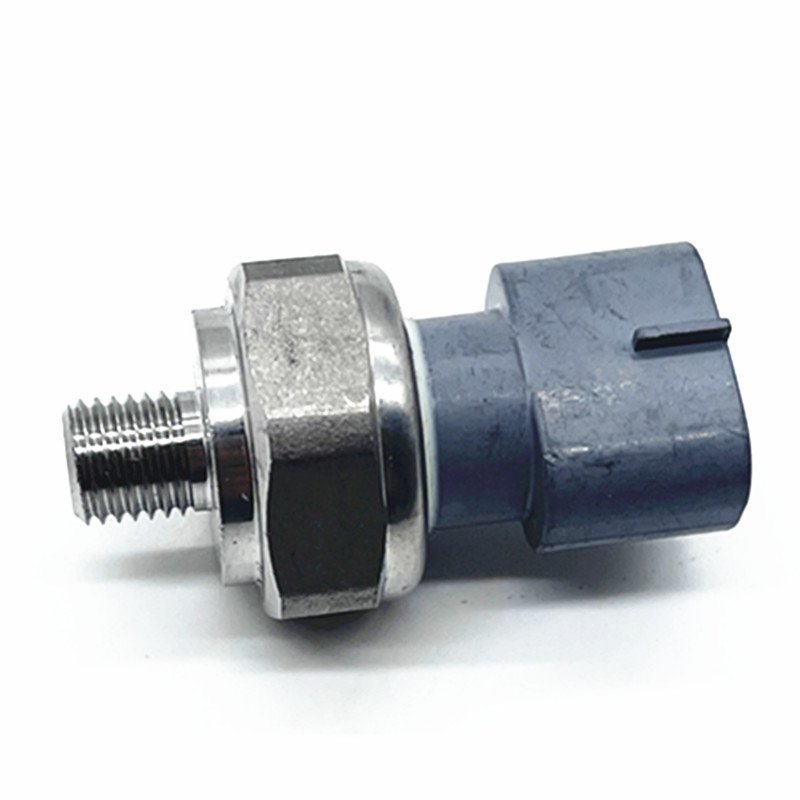 Auto Parts Engine Parts H Ino 700 Mixer Pump Truck Tractor Brake System air tank Pressure Sensor S8939-01060/499000-7571