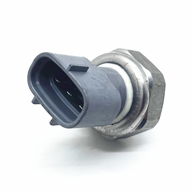 Auto Parts Engine Parts H Ino 700 Mixer Pump Truck Tractor Brake System air tank Pressure Sensor S8939-01060/499000-7571