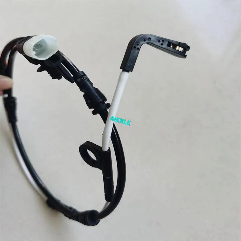 LR084071 Brake Pad Sensor Front Brake Pad Wear Sensor for Land Rover Range Rover Sport Spare Parts