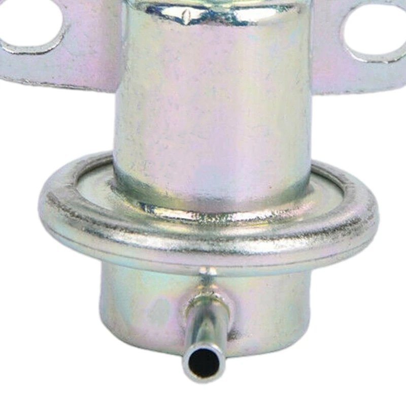 Fuel Pressure Regulator for Mitsubishi Mighty Max Montero MD145852 MD148501 MD135130 FP10067 Dodge Raider Ram 50 3.0L