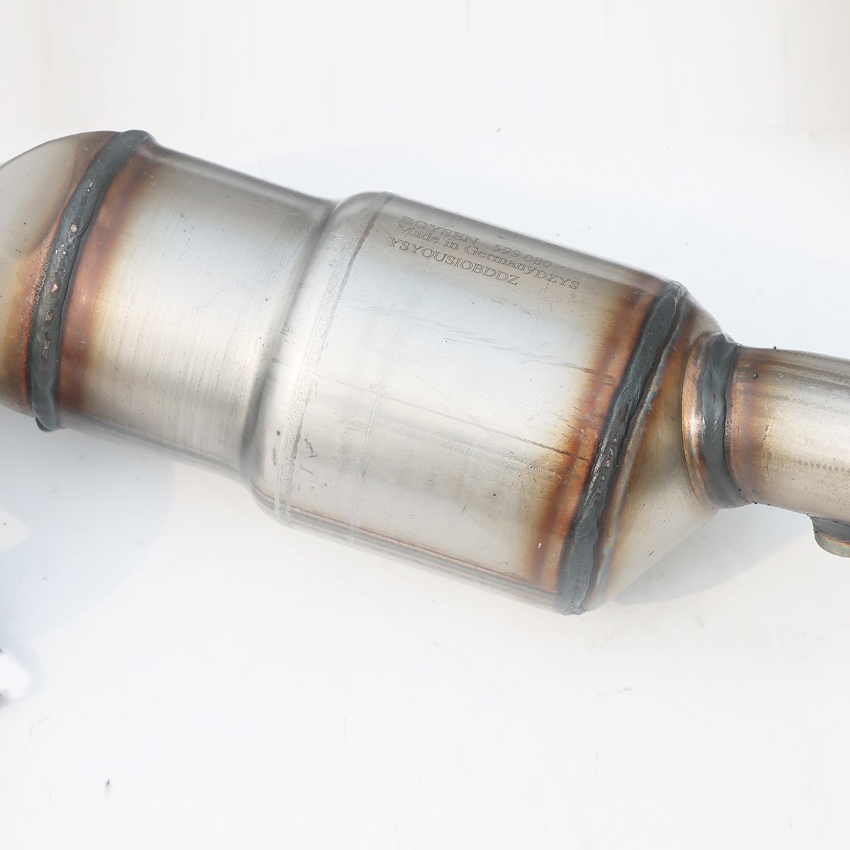 Auto Engine Parts Car Exhaust Catalyst High Standard Fit for BMW X3 E83 E86 E46 X5 E53 E39 Catalytic Converter