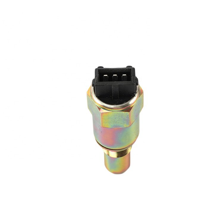 C03054-20 Spare Parts Engineering Vehicle Sensor Truck Speed Sensor Speed Odometer Sensor for Dongfeng Tianlong RENAULT