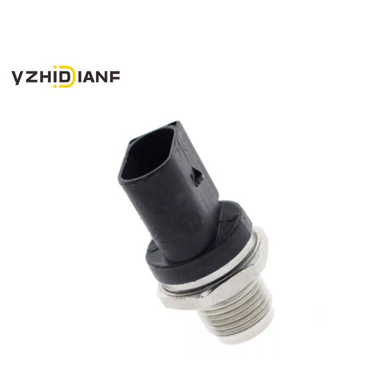 Auto Parts Fuel Rail Hight Pressure Sensor LR022334 For Land Rover Range Rover