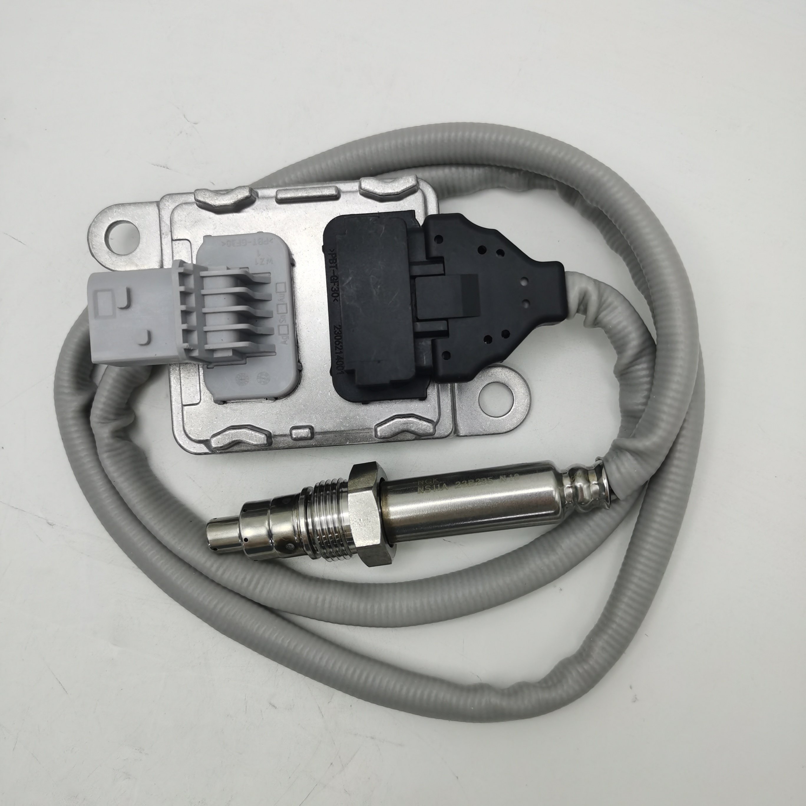 The High Quality Heavy Light Duty Truck Engine Aftertreatment Spare Parts Accessories NOX Nitrogen and Oxygen Sensors