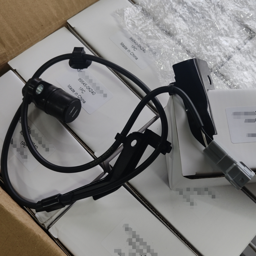 Wholesale Price Car ABS Sensors Rear Right Left Wheel Speed Sensor 89546-0K030 89545-0K030 for Toyota INNOVA Auto Spare Parts