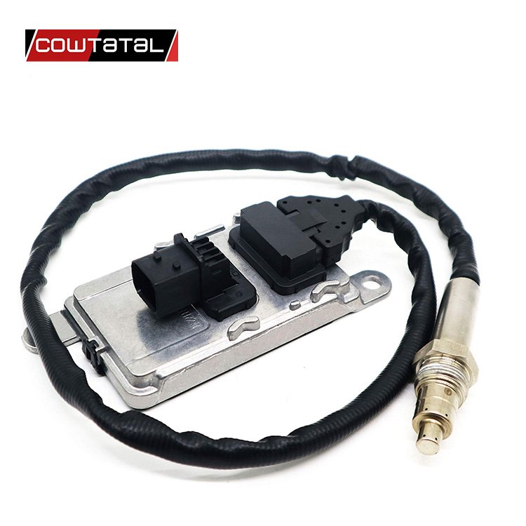 Auto Emission Nox Sensor 24V Voltage Nitrogen Oxide Sensor OEM A0101531428 for Mercedes-Benz Truck Actros MP4 Euro 6
