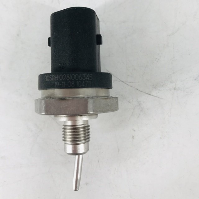 Top Quality Good Price Auto Sensor Temperature Pressure Sensor 612600191890 for Truck Engine