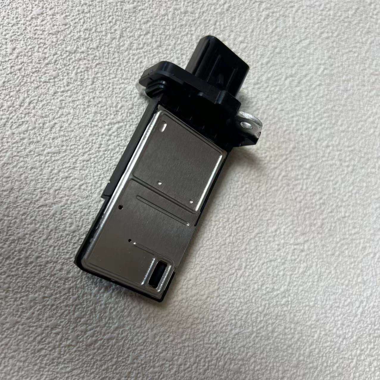 Mass Air Flow Sensor for 2005-2006 Jeep Liberty 53013733AB