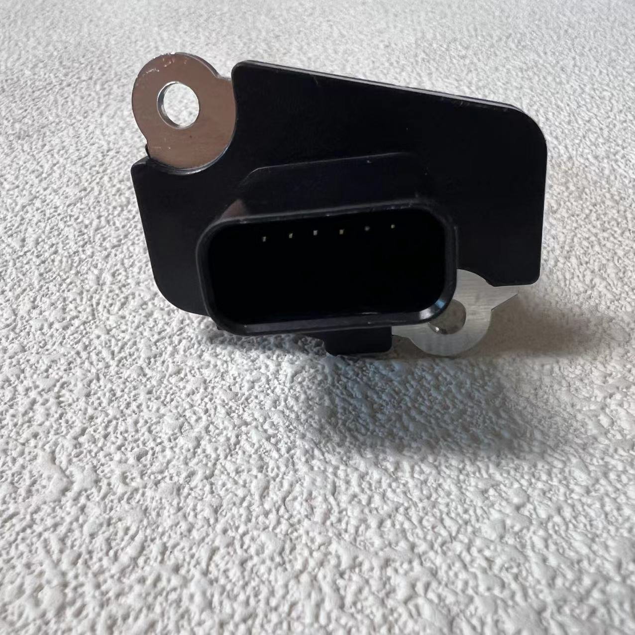 Mass Air Flow Sensor for 2005-2006 Jeep Liberty 53013733AB