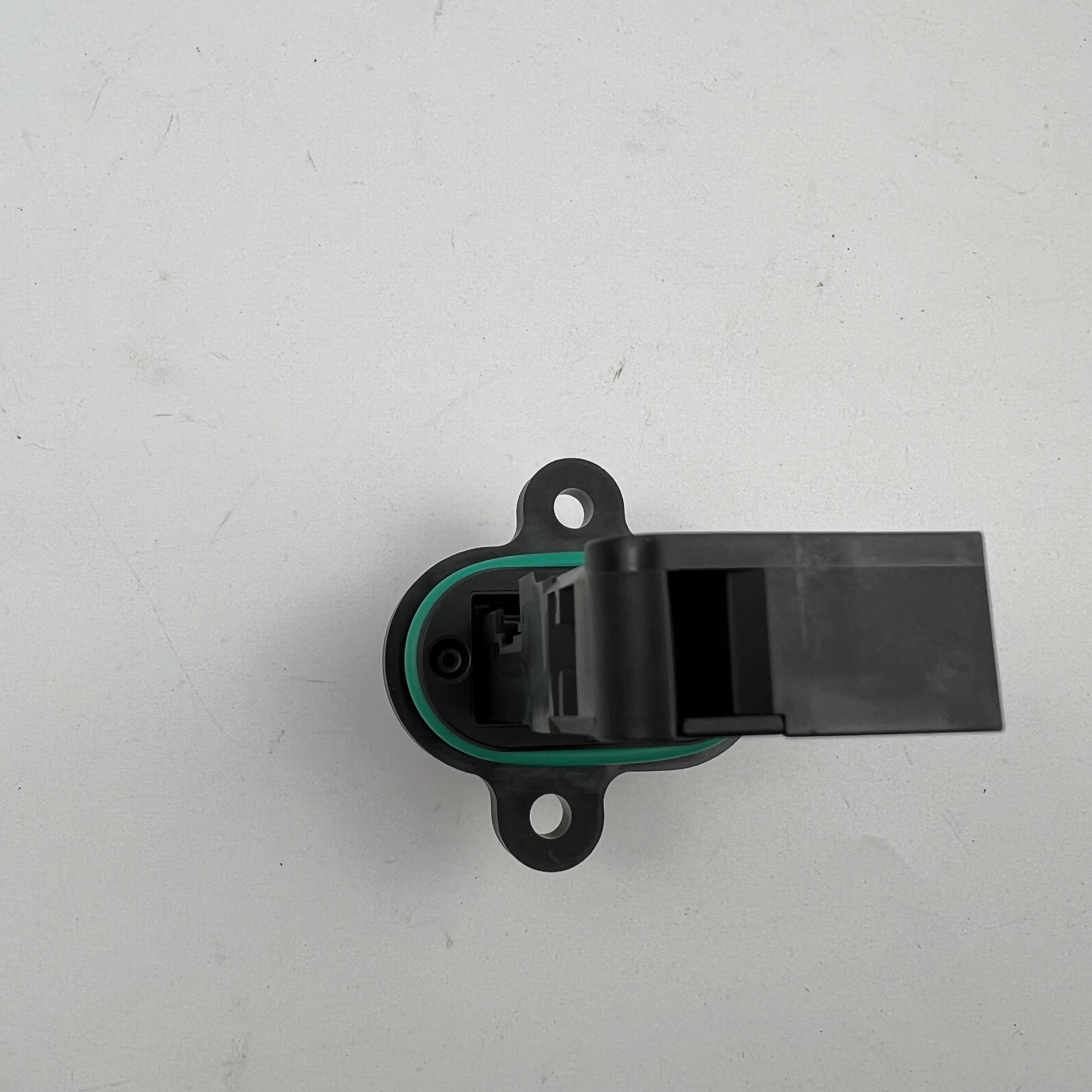 Air Flow Sensor MAF Sensor for Chevrolet Buick Encore Verano Chevy Cruze Sonic Trax 12671624