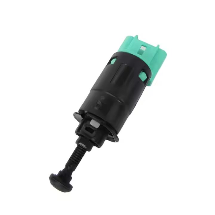 Factory Price Auto Sensors 9650688480 Brake Light Switch for PEUGEOT 207 307 308 3008 Partner Tepee 5013