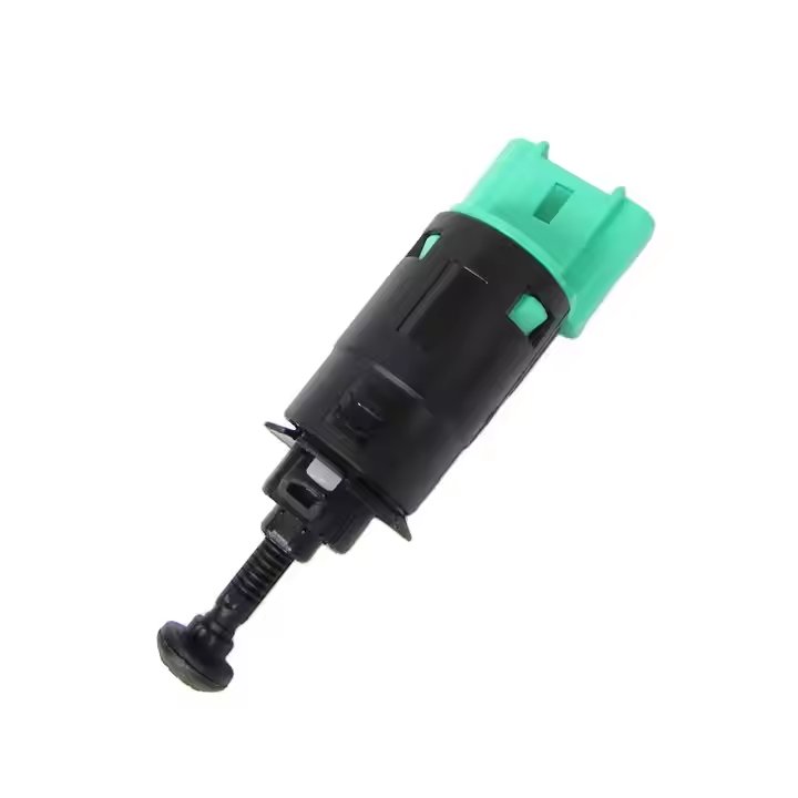 Factory Price Auto Sensors 9650688480 Brake Light Switch for PEUGEOT 207 307 308 3008 Partner Tepee 5013