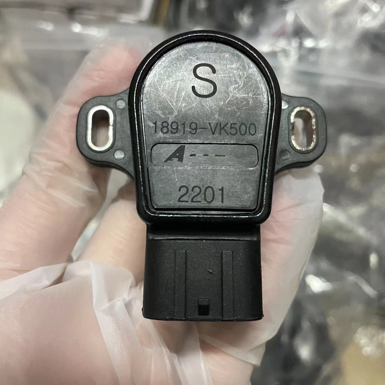NISSAN NAVARA PICK-UP D22 2.5 350Z X-TRAIL PRIMERA 3502 Throttle Position Sensor Pedal 18919-VK500 New Condition Engine